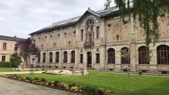 杜布希國家博物館