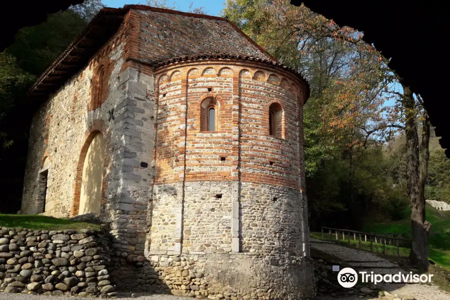 Monastère de Torba