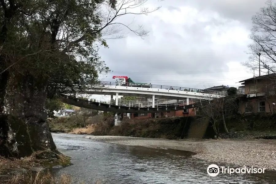 Mamihara Bridge