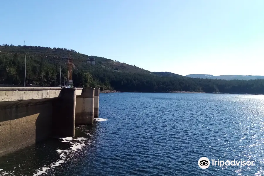 Caniçada Dam