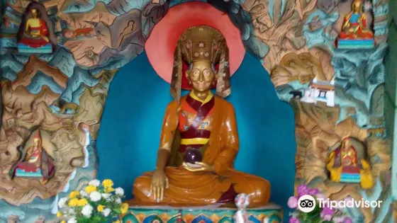薩魯加拉寺