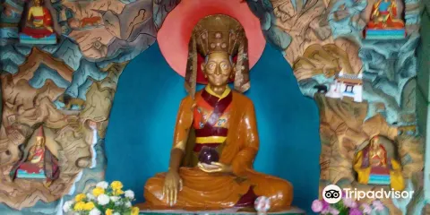 薩魯加拉寺