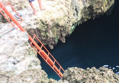 Kaligoon Cave Pool