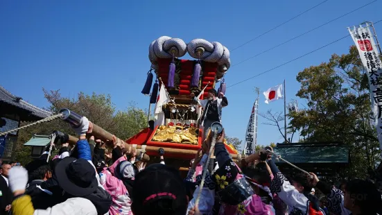 高屋神社