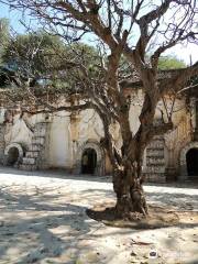 tilawkaguru cave monastery