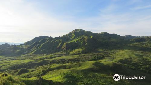 Mounts Iglit - Baco National Park