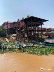 Chong Kneas Floating Village