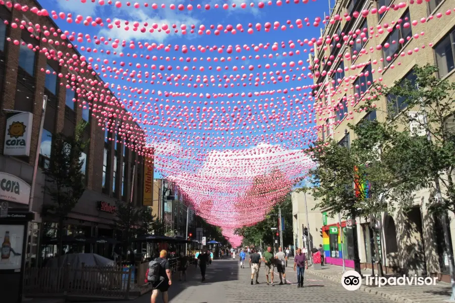 Rue Ste. Catherine