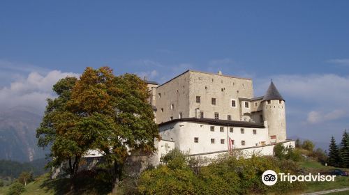 Naudersberg Castle