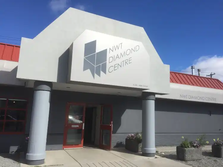 Hotels near NWT Diamond and Jewellery Centre