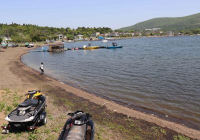 Hirano Lake Shore