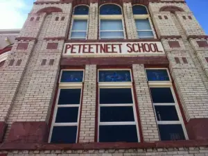 Peteetneet Academy & Museum