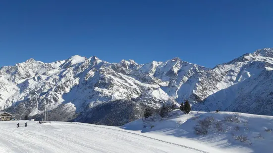 Contamines ski area