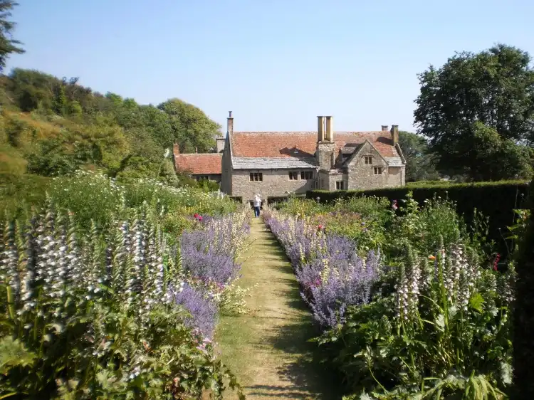 Hotels in Shorwell