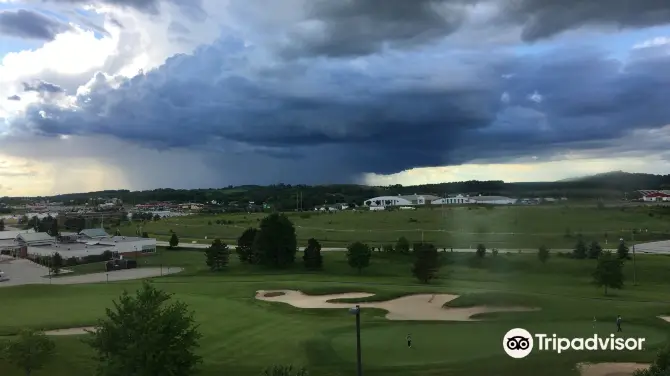 Chestnut Ridge Golf Resort