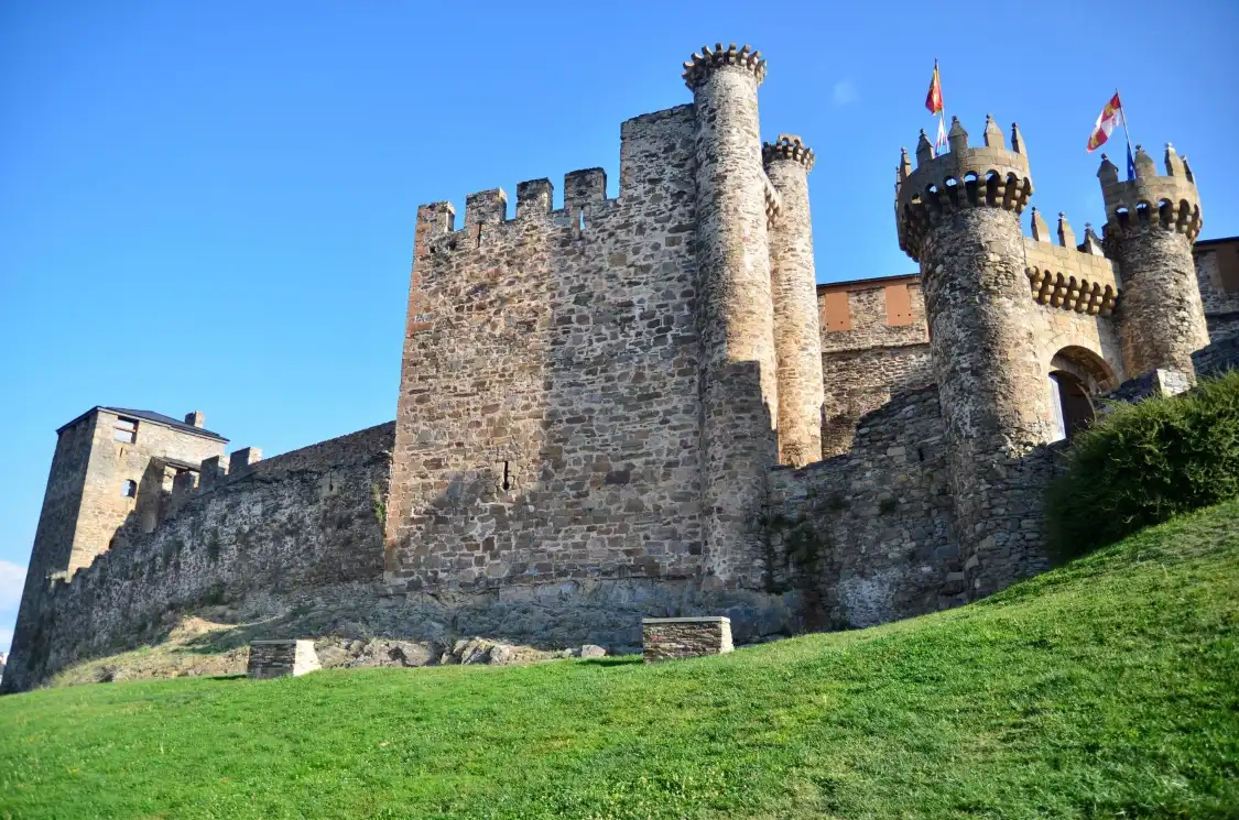 Hotels in der Nähe von Castillo Templario de Ponferrada