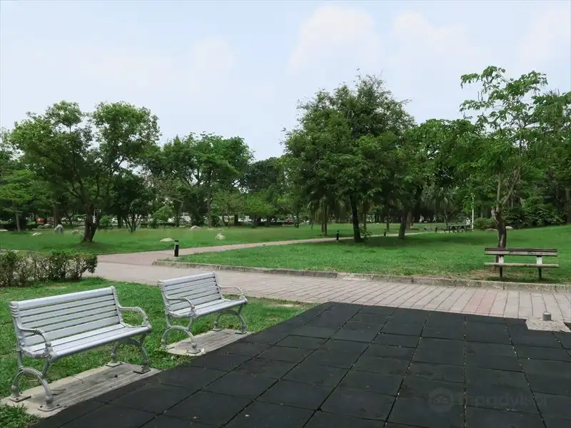 Hotels near Kaohsiung Park