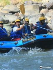 Niagara Arung Jeram