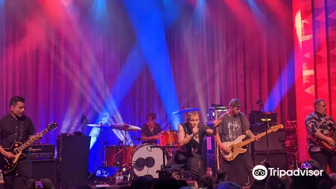 5_Regent Theater