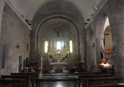 Chiesa dei Santi Pietro, Lorenzo e Colombano