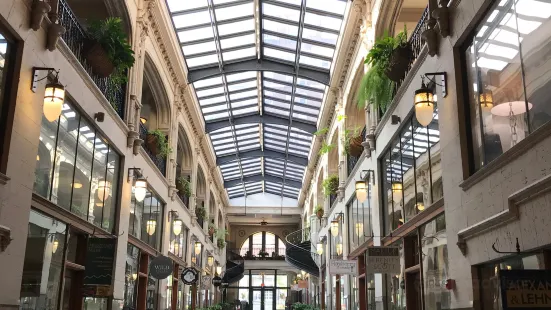 Grove Arcade