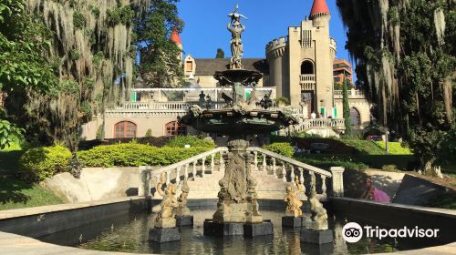 El Castillo Museum and Gardens