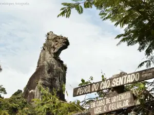 Pedra do cão sentado