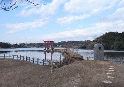 Kameyama Lake