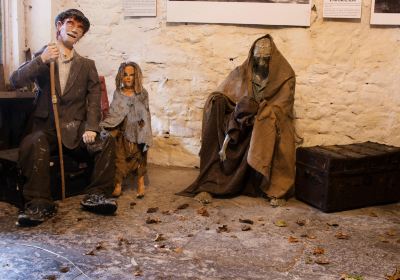 Cashel Folk Village