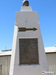 Santa Fe & Salt Lake Trail Monument