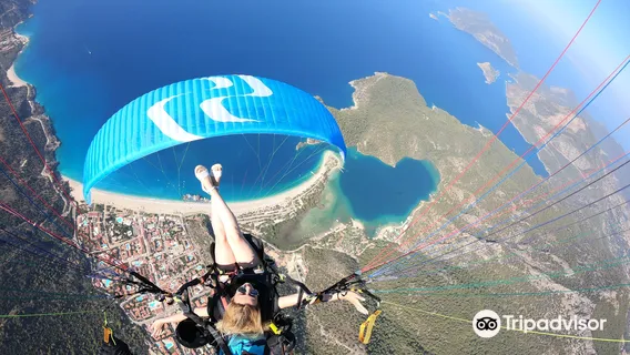 Fly Laputa Paragliding - Fethiye Yamaç Paraşütü