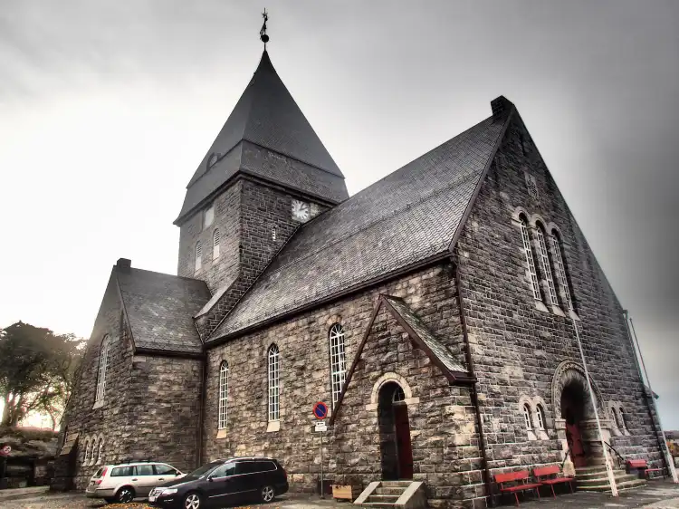 Hotel dekat Nordlandet Church