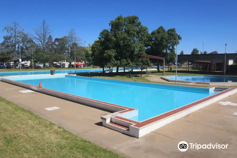 Maryborough Municipal Outdoor Swimming Pool