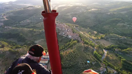 Ballooning in Tuscany