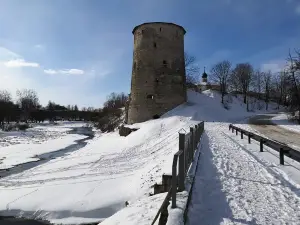 Gremyachaya Tower