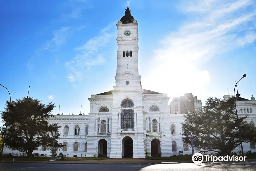 Plaza Moreno