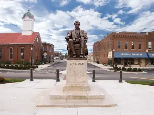 The Lincoln Museum