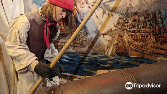 Parks Canada Visitor Center and Administration