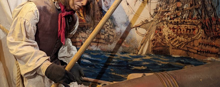 Parks Canada Visitor Center and Administration