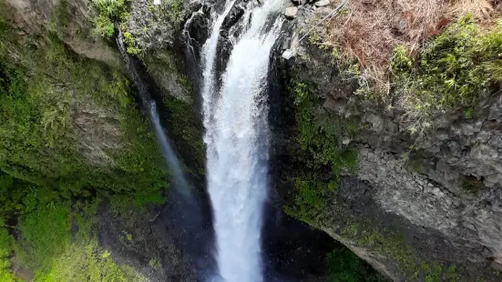 Cascada el Manto de la Novia