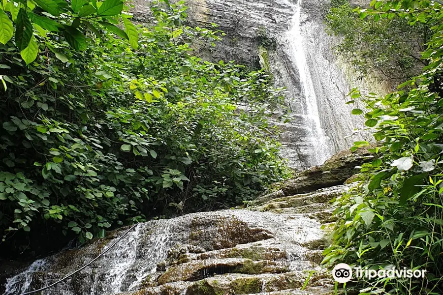 Pubutang Waterfall