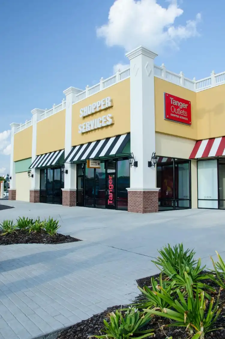 Hotels near Champion Outlets