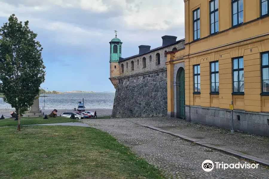 Kungsbron and Bastion Aurora