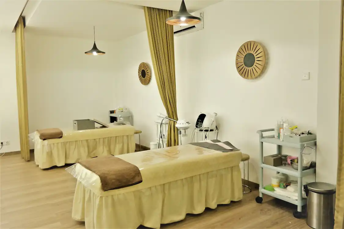 Hoteles cerca de Avenue Spa