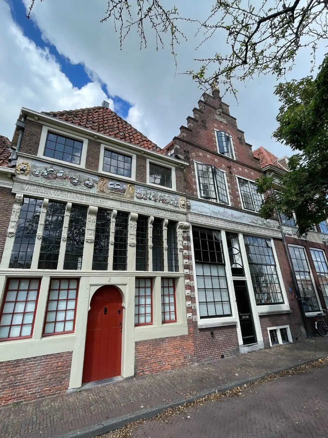 Hotels near Bossuhuizen