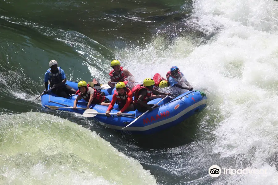 Maano Adventures - Zambezi Rafting