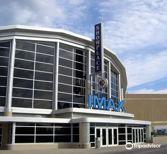 AMC Indianapolis 17