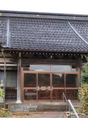 Shinjo-ji Temple