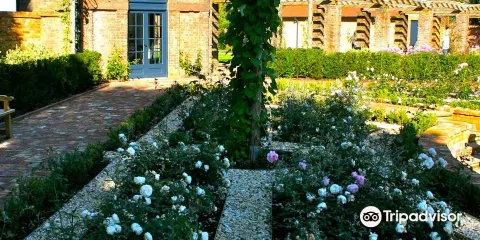 Bushey Rose Garden