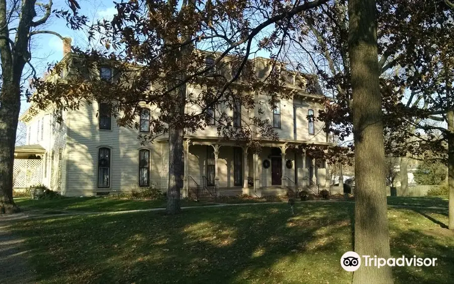 C.H. Moore Homestead DeWitt County Museum